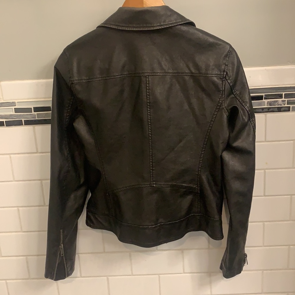 Leather jacket - Picture 4 of 4